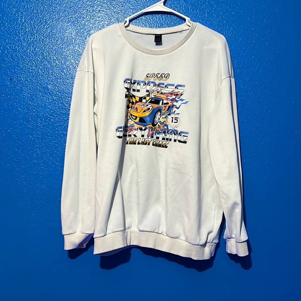 white crew neck, size XL